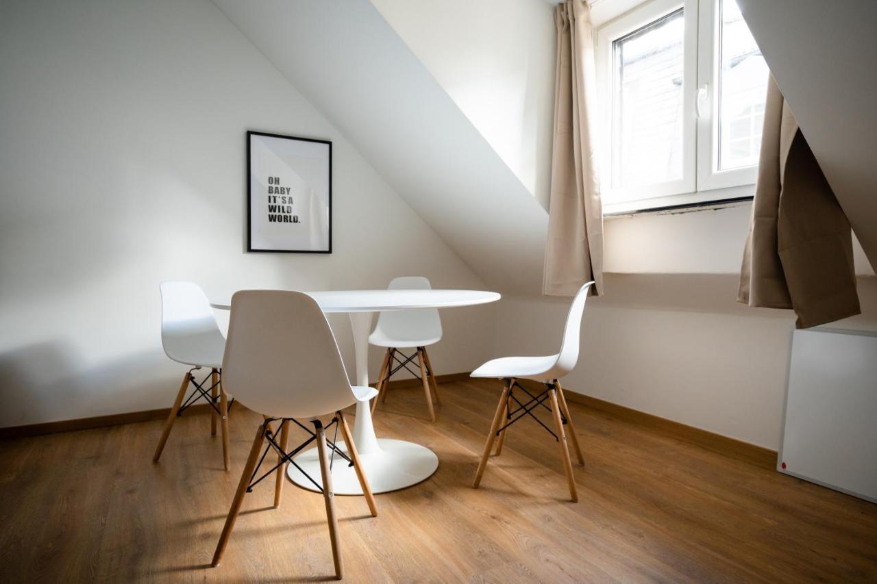 Top Old Town Apartment 2 Baths Dusseldorf Bagian luar foto