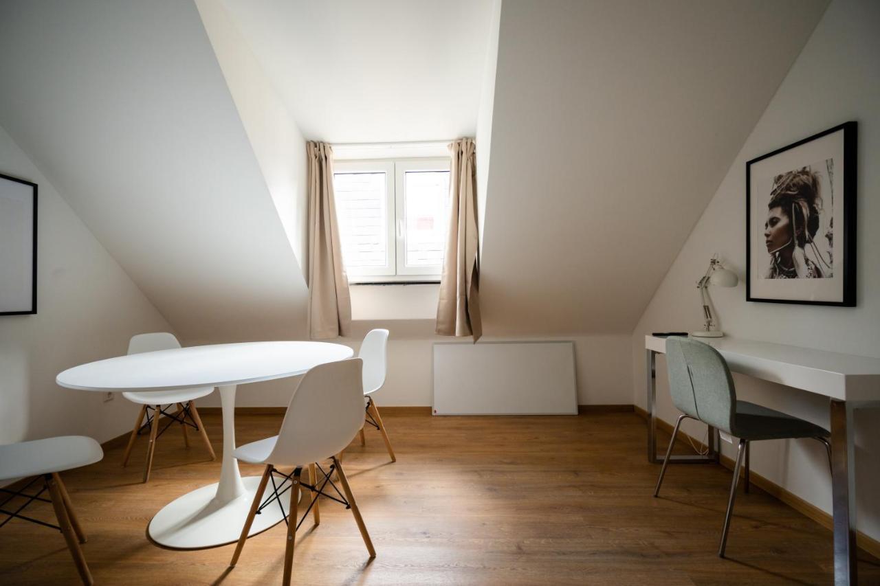 Top Old Town Apartment 2 Baths Dusseldorf Bagian luar foto
