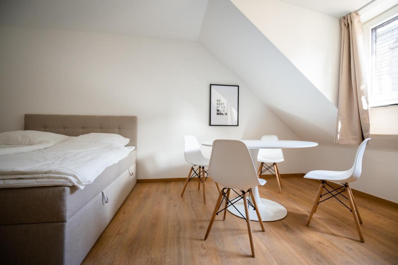 Top Old Town Apartment 2 Baths Dusseldorf Bagian luar foto